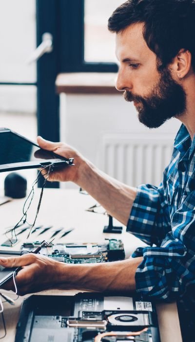 Sumit Infotec Precision Hardware Repair